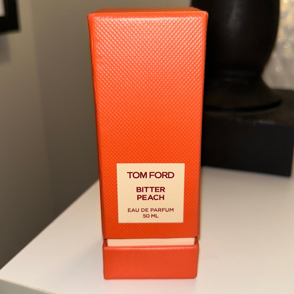 BRAND NEW Tom Ford Bitter Peach perfume
